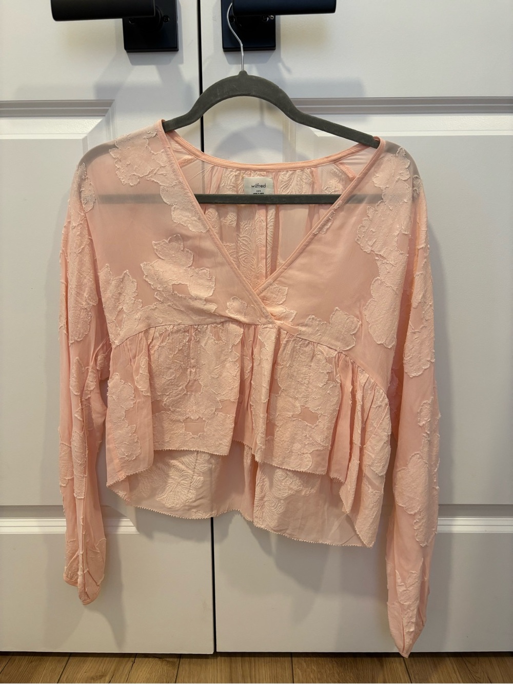 Aritzia/Wilfred Peplum Blouse